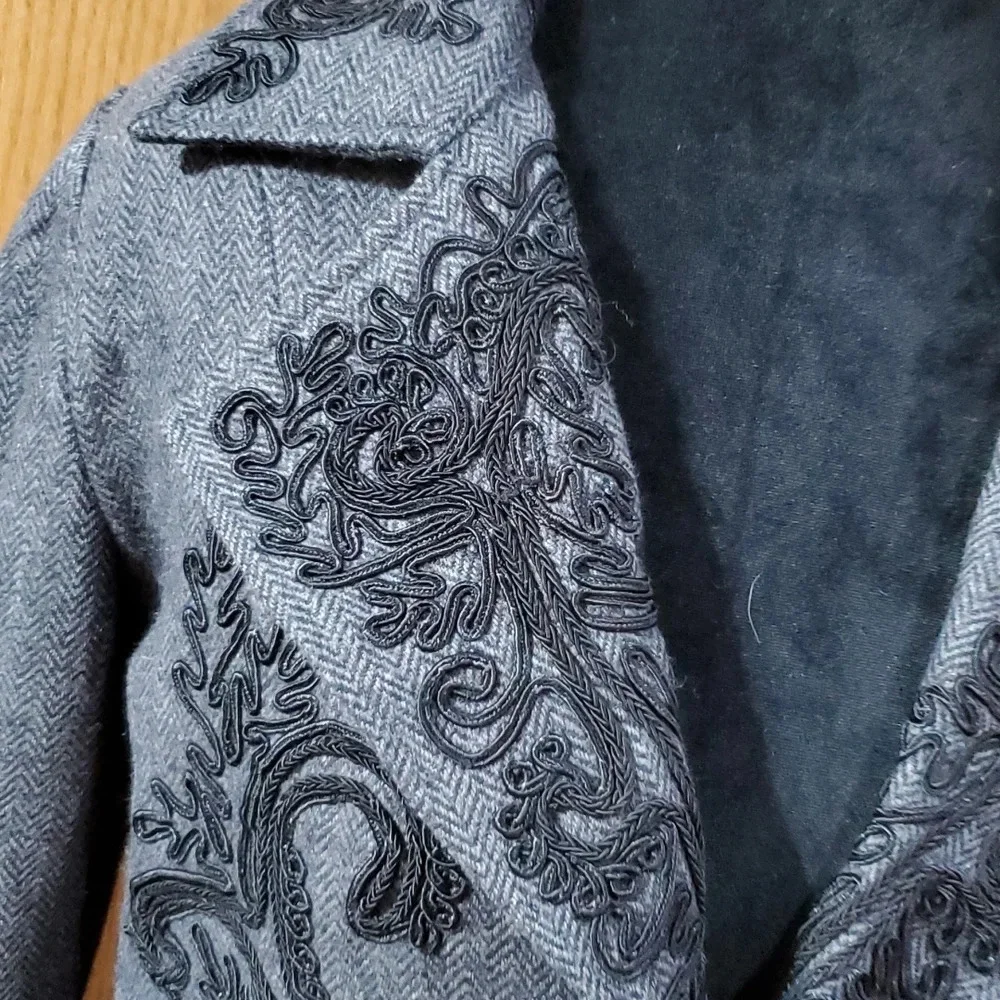Soft surroundings wool blend applique black grey blazer